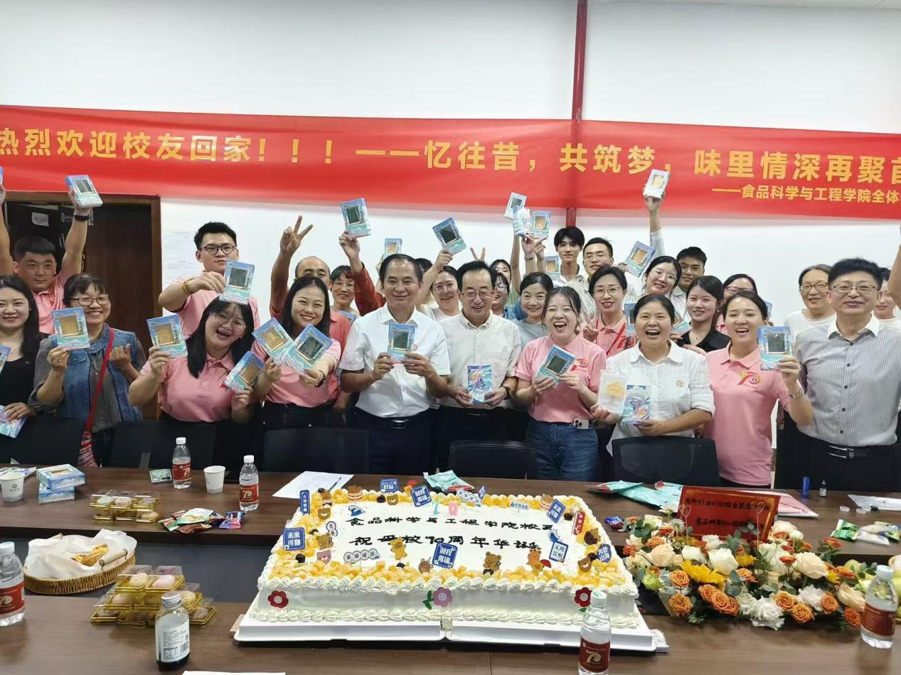 伟德国际victor1946热烈欢迎员工回家!忆往昔,共同筑梦